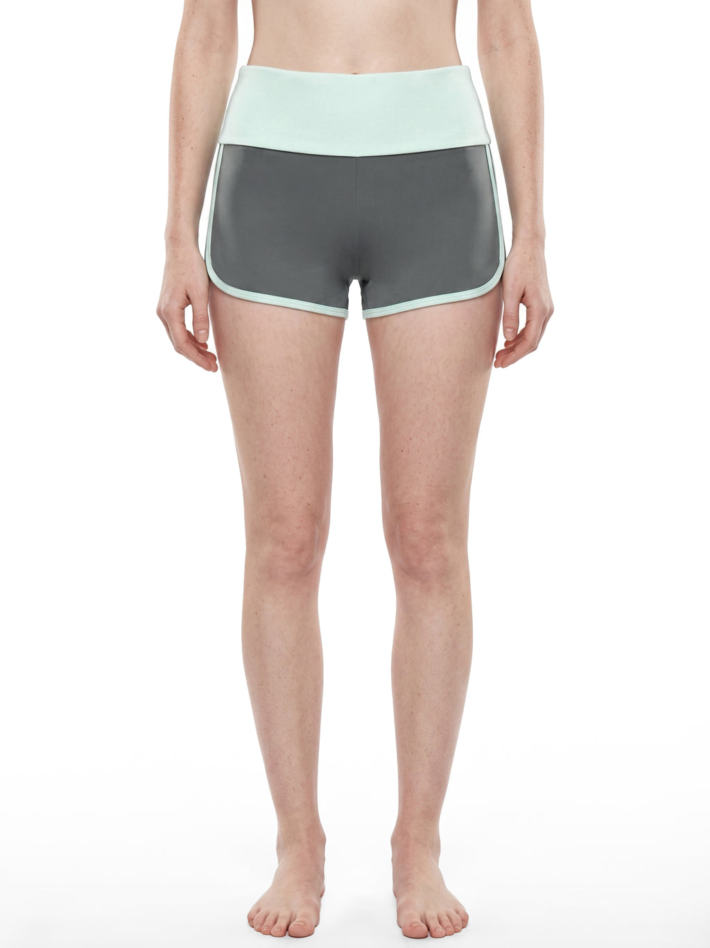 YOGA SHORT