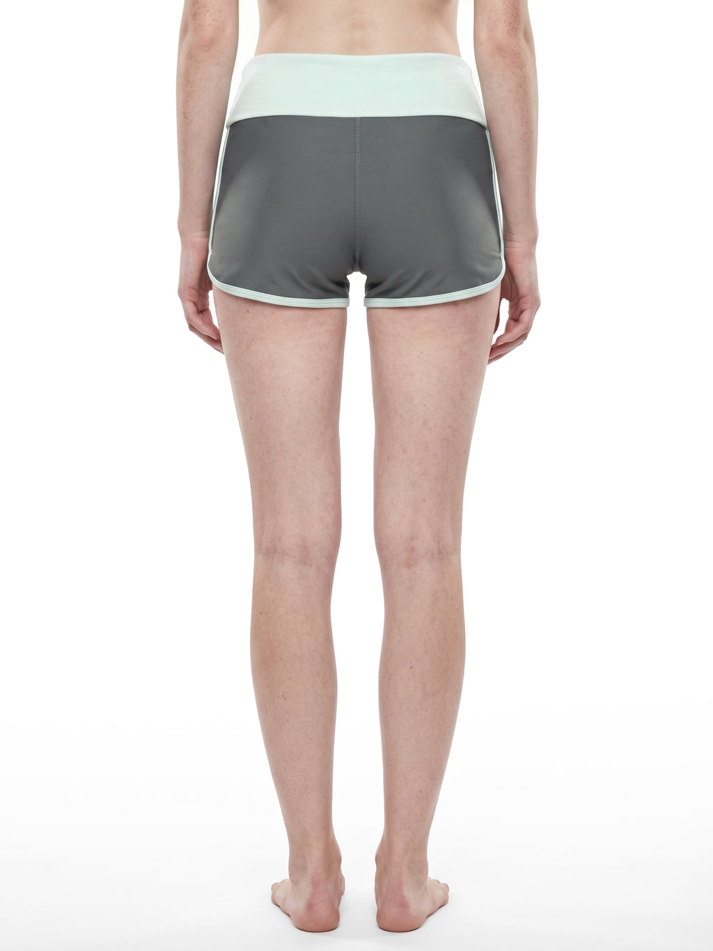 YOGA SHORT