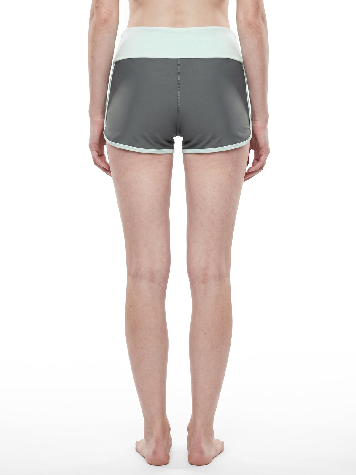 YOGA SHORT